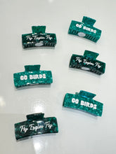 Load image into Gallery viewer, FLY EAGLES FLY Claw Clip

